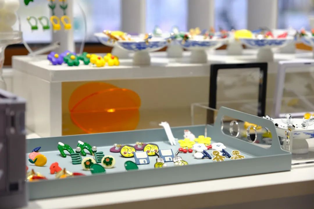 宽窄巷子附近有一条什么街,宽窄巷子旁边的小巷子