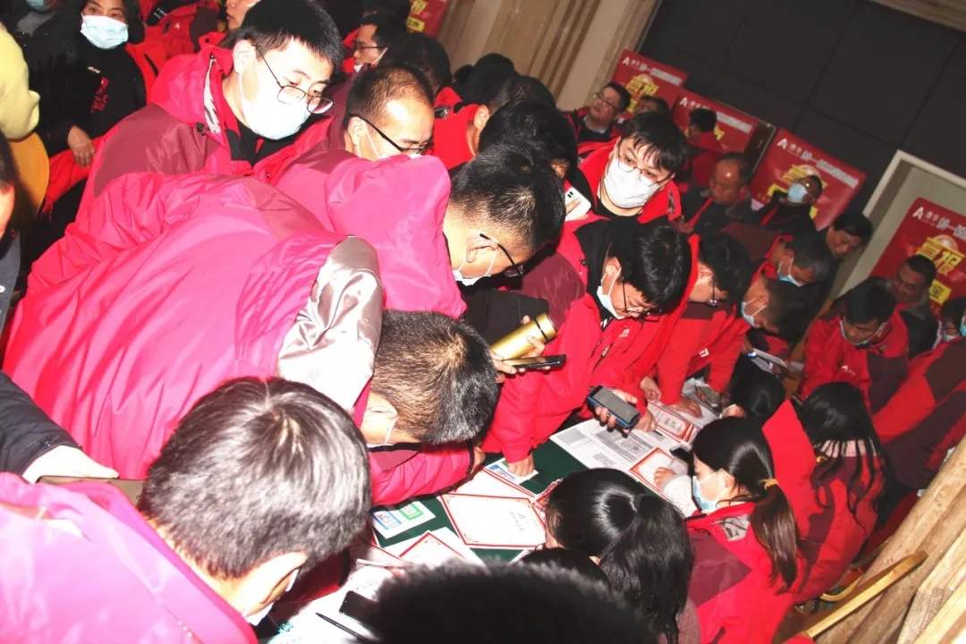 订货会火爆进行中,订货会火爆现场