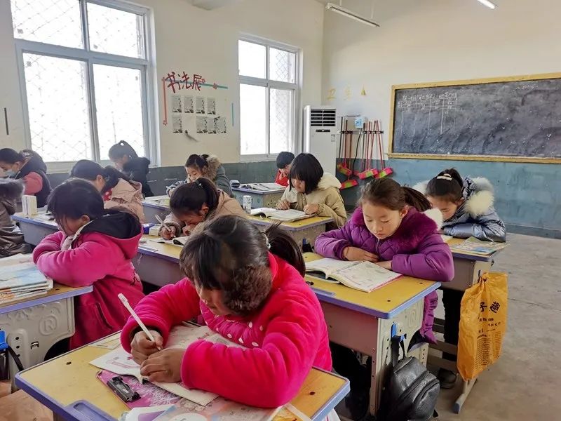 为了“暖起来”这件事儿，他们秀出了“十八般武艺”……