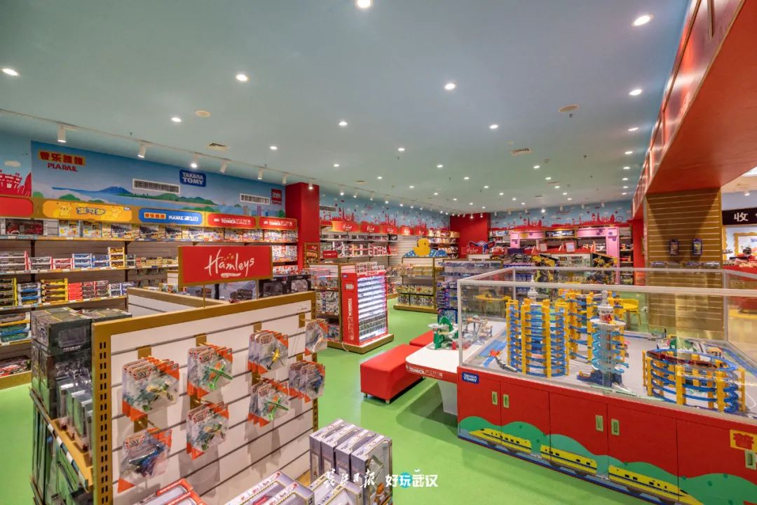 汉街英国玩具店,武汉汉街最大玩具店