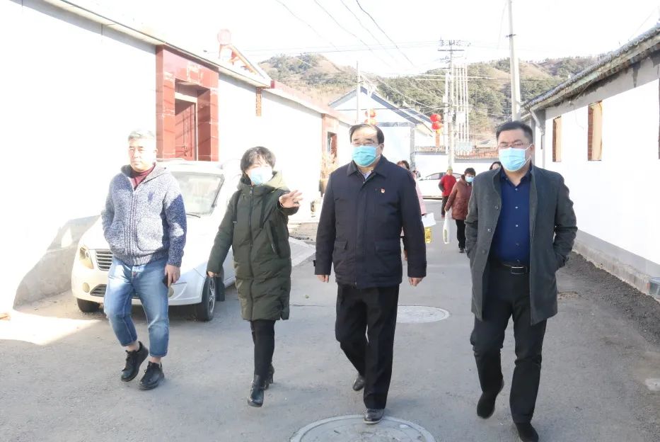 节前送温暖，真情暖人心——密云检察院*党**组书记、检察长张京文到古北口镇走访慰问农籍老兵、困难*党**员和农村低保户