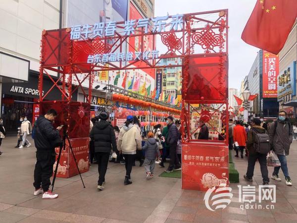 人气足店铺有些空百年台东商圈正“高光返场”