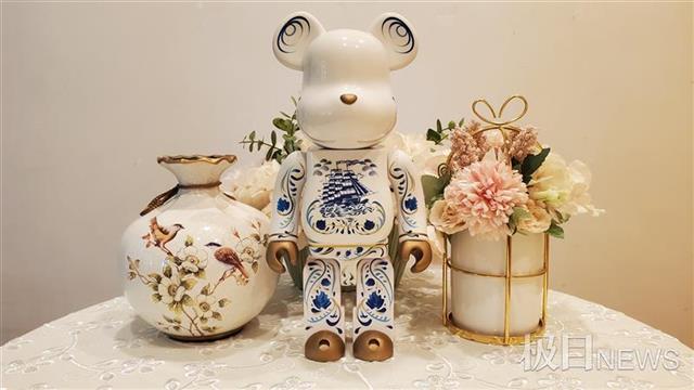 一只价值120万元，年轻人爱玩的熊引发潮流风暴