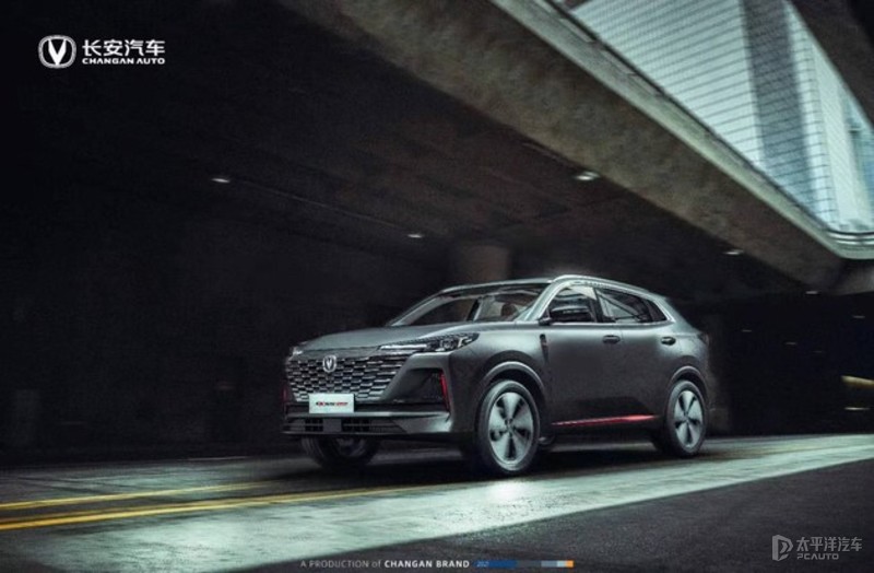 新款起亚嘉华实车曝光,2022丰田皇冠陆放豪华版图片