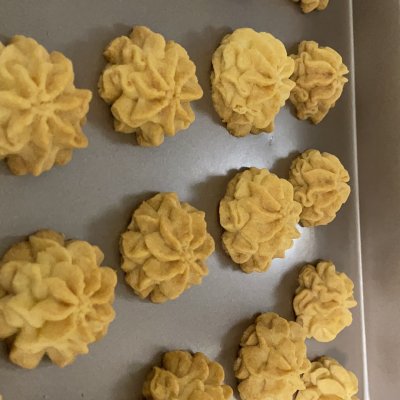 怎么样做珍妮曲奇饼,做珍妮曲奇的教程