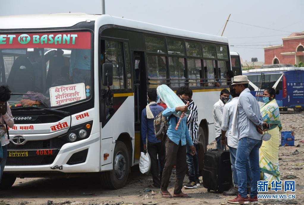 印度无证医生治疗新冠印尼9000名乘客因鼻拭子重复使用受害5月7日印度疫情最新消息今天