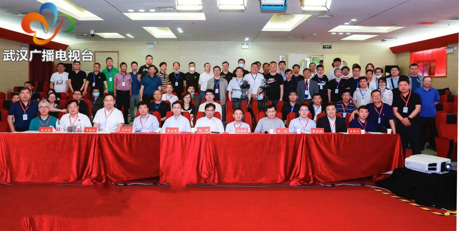 小儿外科“顶流”在汉“华山论剑”微创技术“精益求精”惠及更多患儿