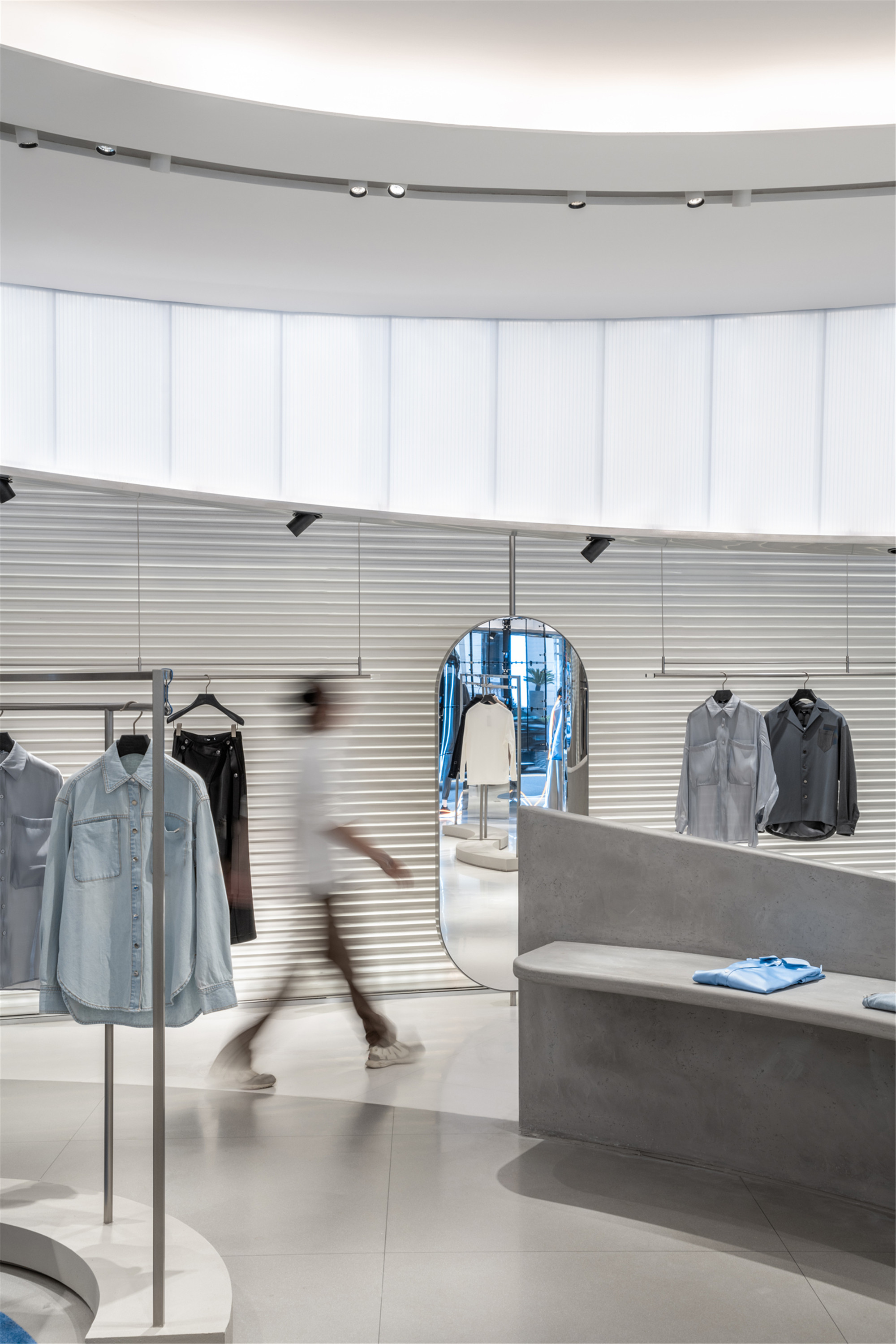 Kokaistudios|IEW.H埃维纽上海旗舰店