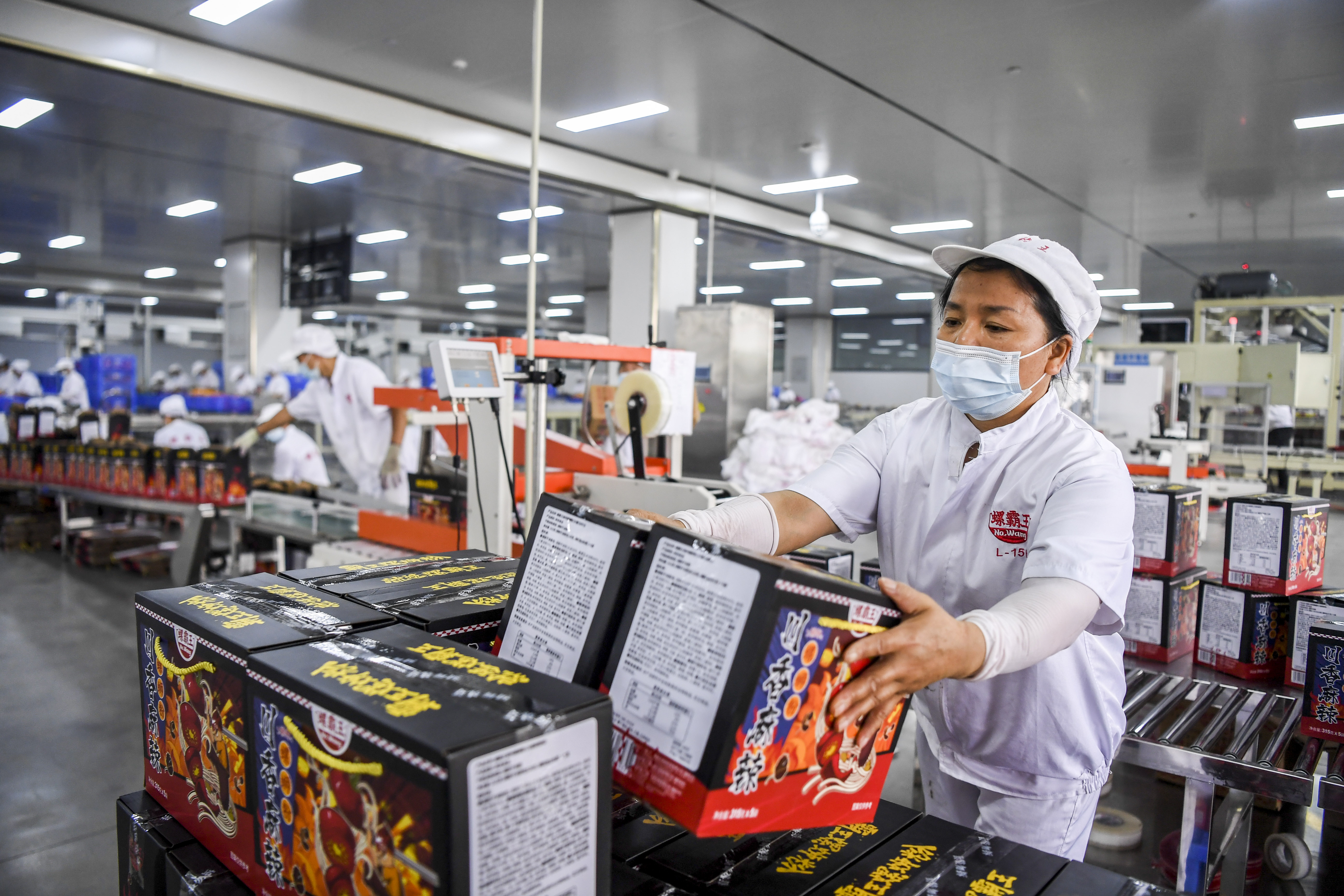 一碗难求螺蛳粉如何变成了网红粉,一碗螺蛳粉怎么变成网红的