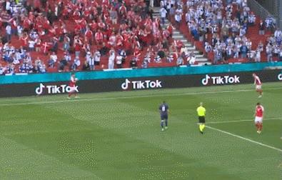 丹麦球星埃里克森发文报平安!拯救他生命的神器“AED”你会用吗?