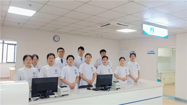 医校合作共创新发展华安揭牌启航新征程——安徽医科大学临床医学院附属华安脑科医院举行揭牌成立仪式