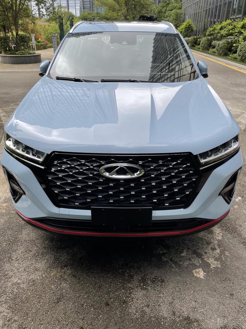 新款起亚嘉华实车曝光,2022丰田皇冠陆放豪华版图片