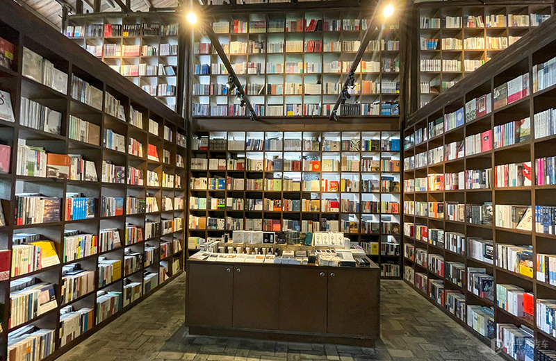 开玛莎拉蒂用车感受,第一次坐玛莎拉蒂的感受