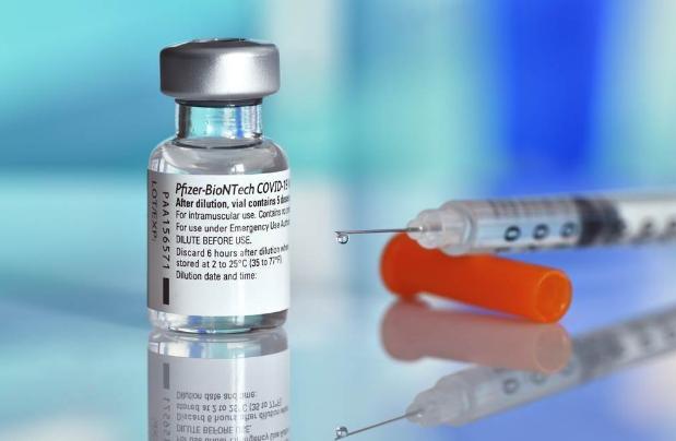 鸿海、台积电买到BNT疫苗了*进党民**不想承认也不敢吭声