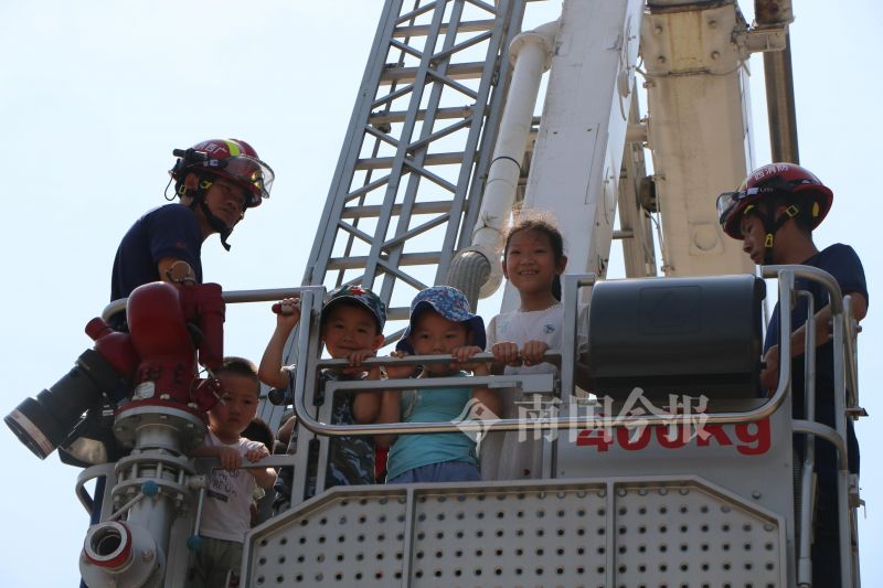 登上云梯,登上云梯是什么意思