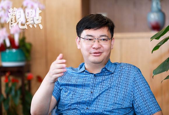 绿都杨张峰与观点面对面：稳健的力量