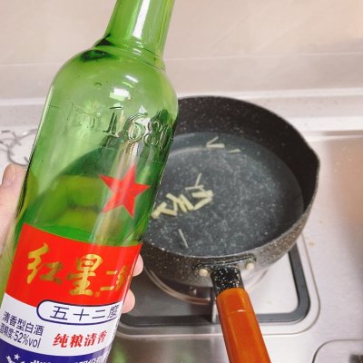 葱焖鲍鱼最正宗的做法,鲜味十足的葱油鲍鱼