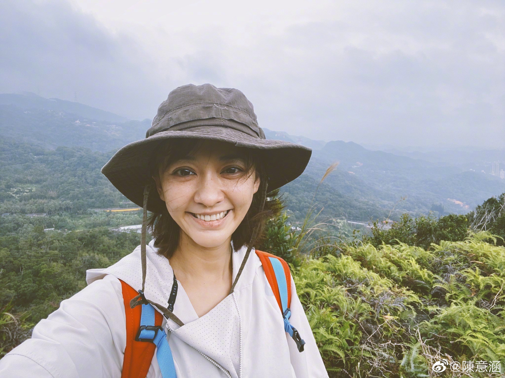 史上最强孕妇陈意涵,陈意涵挺孕肚子跑步