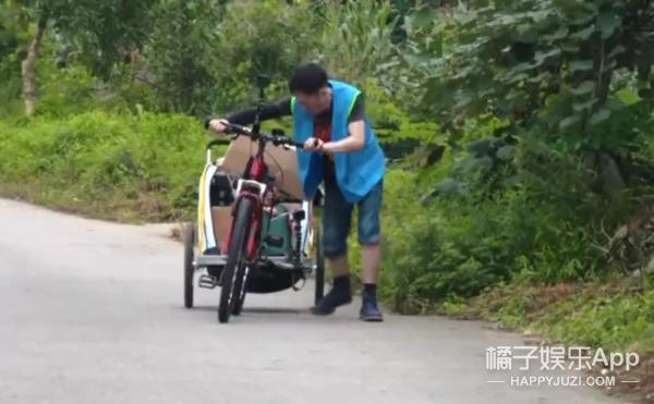 黄贯中宠朱茵,黄贯中朱茵一家三口温馨合照曝光