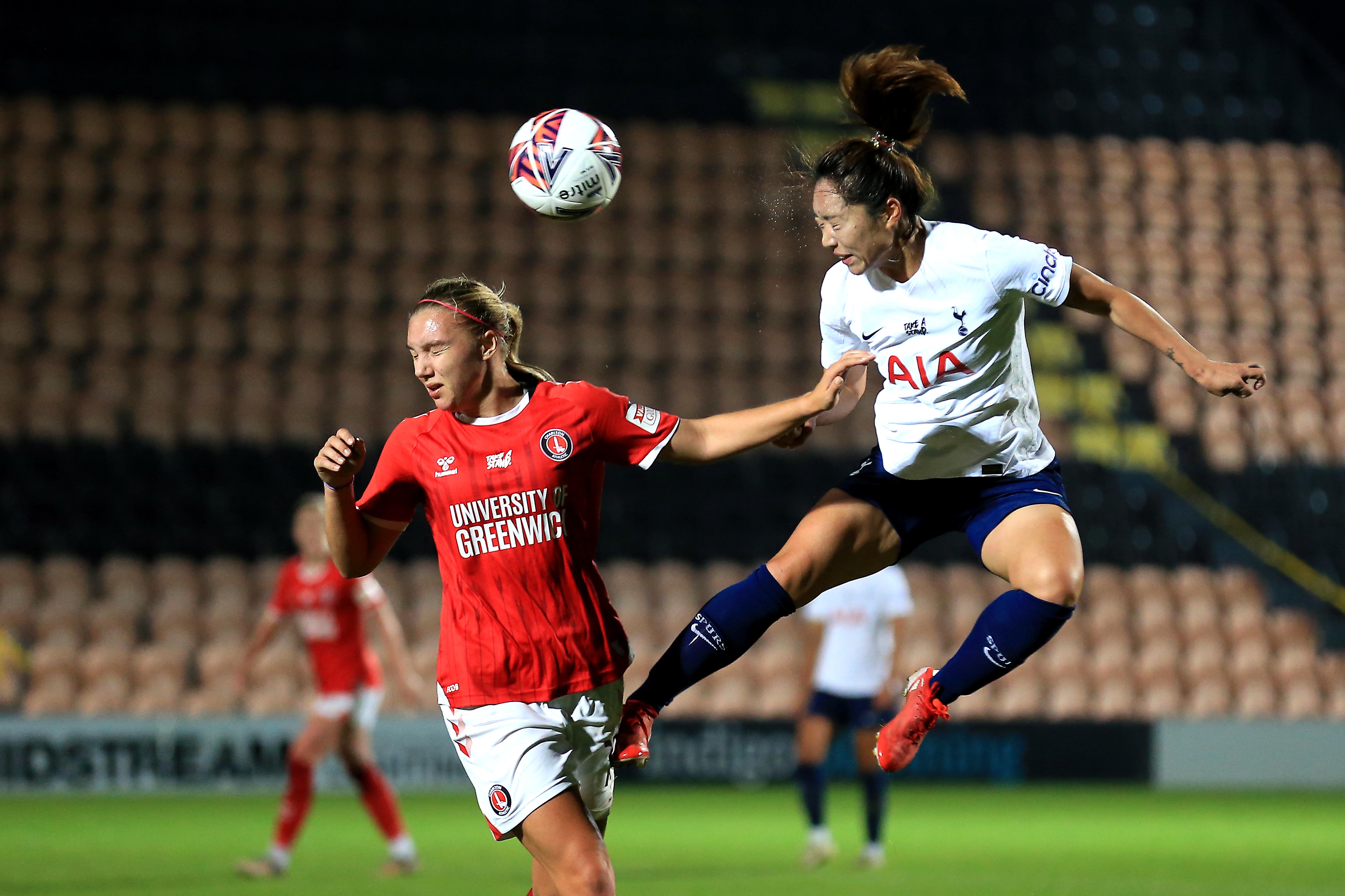 全力融入文化，唐佳丽展示留洋攻略，她值得重回中国女足