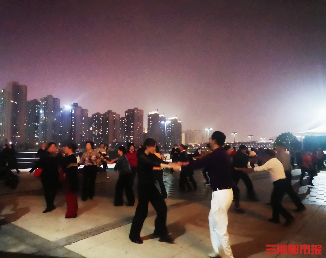 广场舞干扰神器用噪音对抗噪音,广场舞干扰神器多少钱