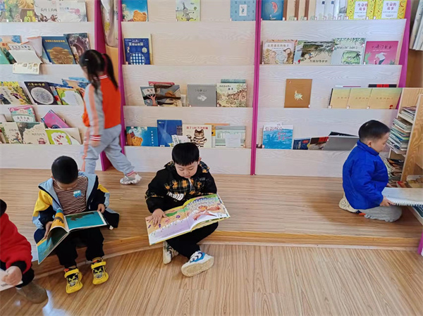 自主皆精彩，混出真乐趣——雨城一幼中大街园区混龄走班活动开始啦