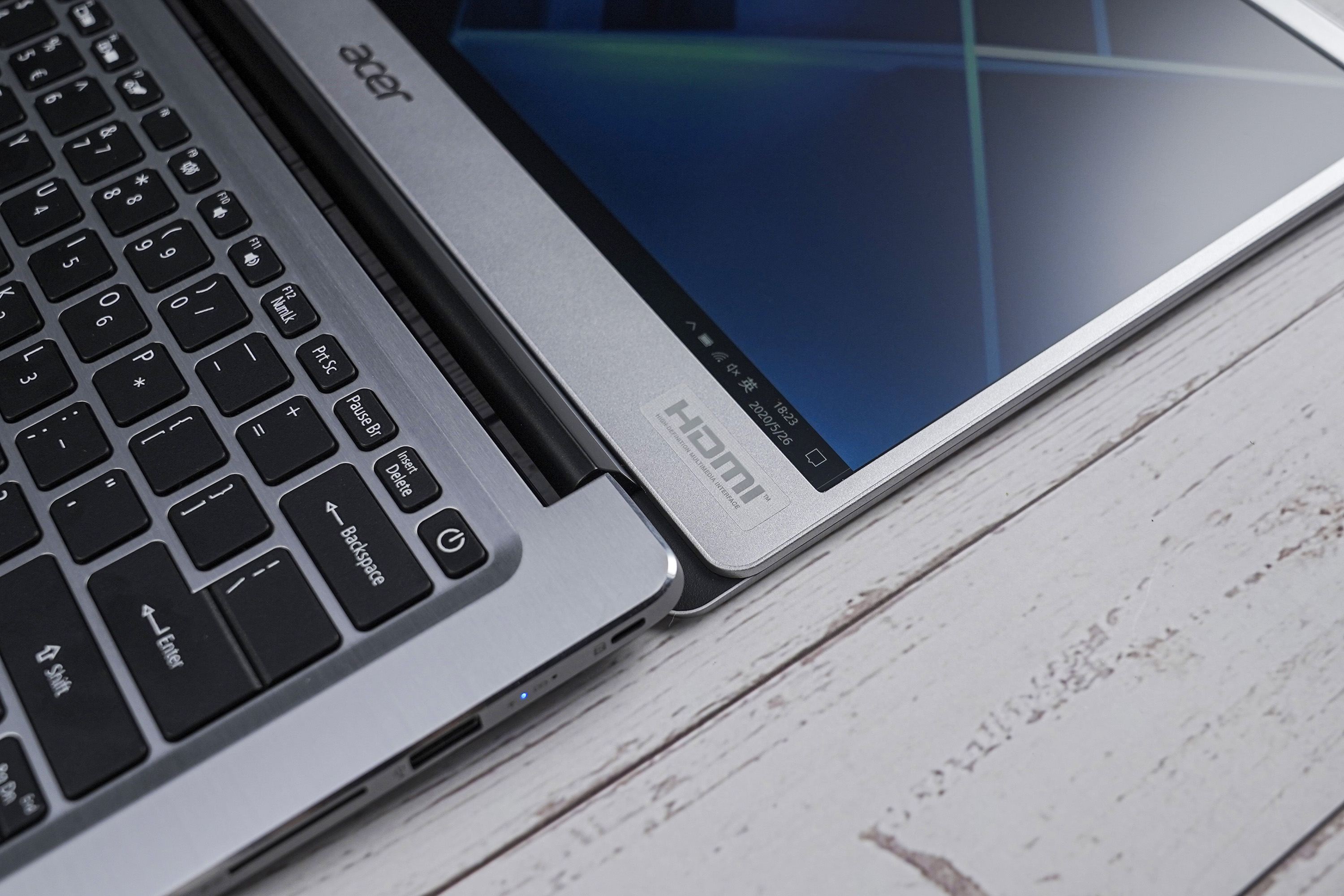 宏碁墨舞ex214,宏碁墨舞ex214搭载11代i3评测