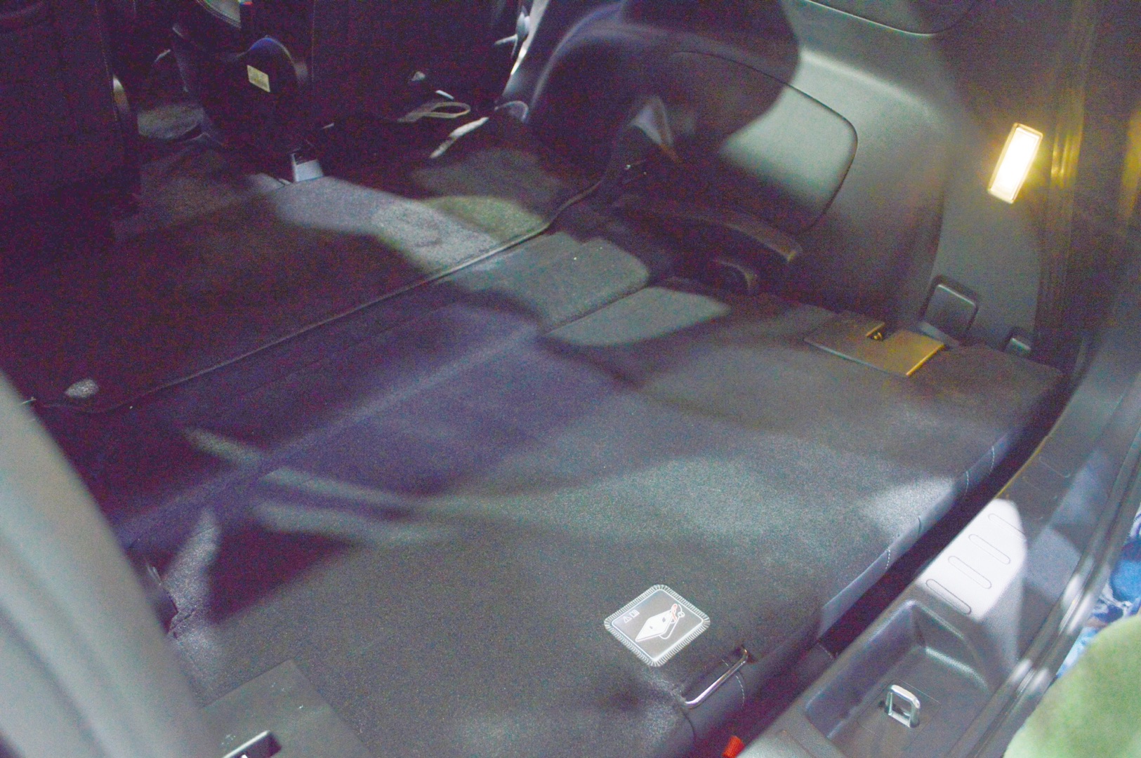 广州车展车模小姐姐,2019上海国际车展广汽传祺车模