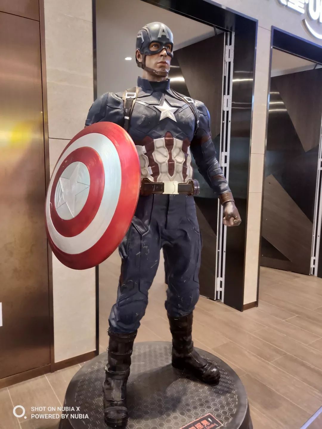 努比亚x是无法超越的经典,努比亚x颜值如何