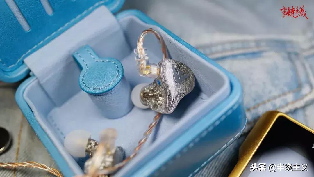 椤剁骇鍔ㄩ搧鑰冲,鎻紑闊充箰鎸姩棰戠巼涓殣钘忕殑绉樺瘑