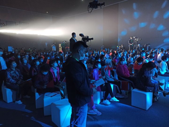 传递公益力量！丁丁租琴赞助建*党**100周年主题音乐会活动圆满举办