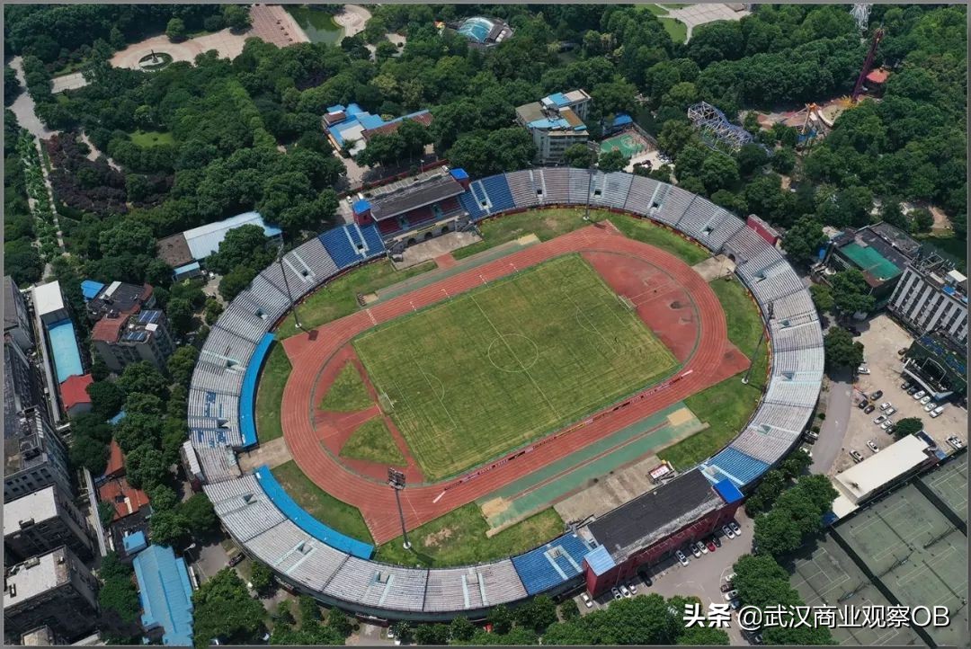 新华路体育场武汉新起点,新华路体育中心改造专业足球场