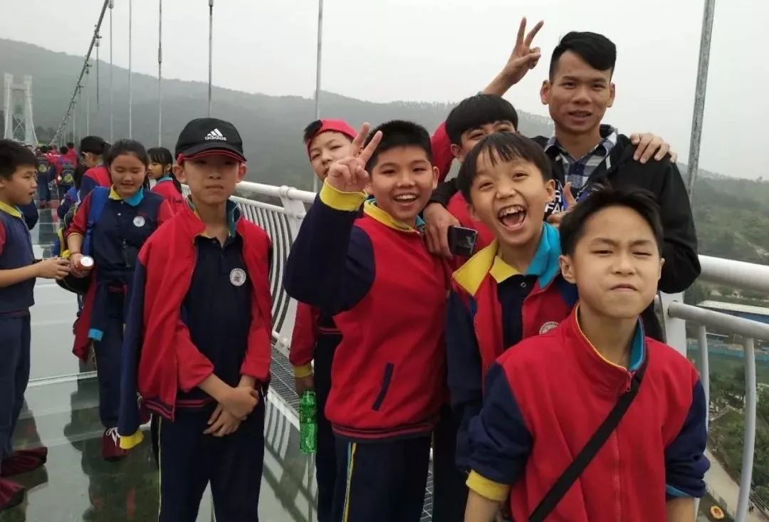 华立中英文学校是不是贵族学校,华立中英文学校升学