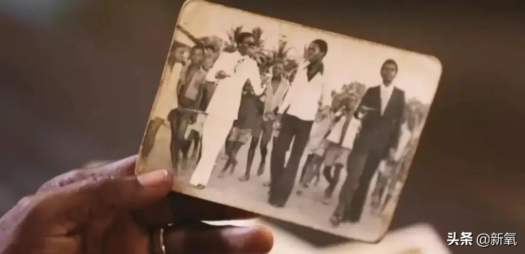 捡垃圾也要穿名牌,非洲贫民窟绅士精致起来有多野?