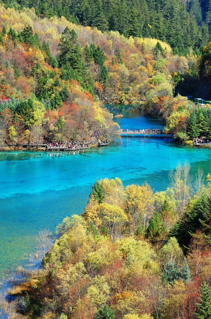 2017年九寨沟地震视频,地震前的九寨沟人间仙境