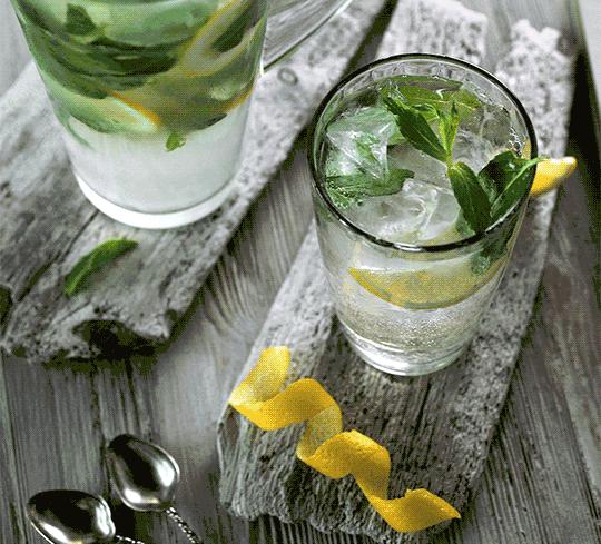 鸡尾酒基础知识与调酒方法,小白调酒入门推荐经典鸡尾酒