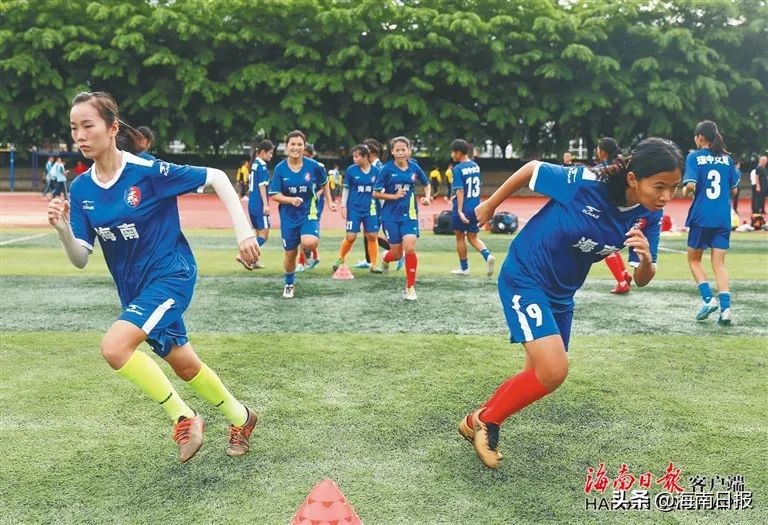 海南琼中足球女队,海南琼中女足队