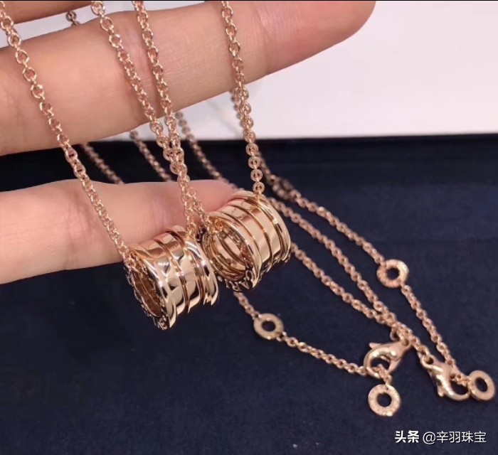 粗彩金项链适合什么吊坠,玉佛吊坠女款彩金项链