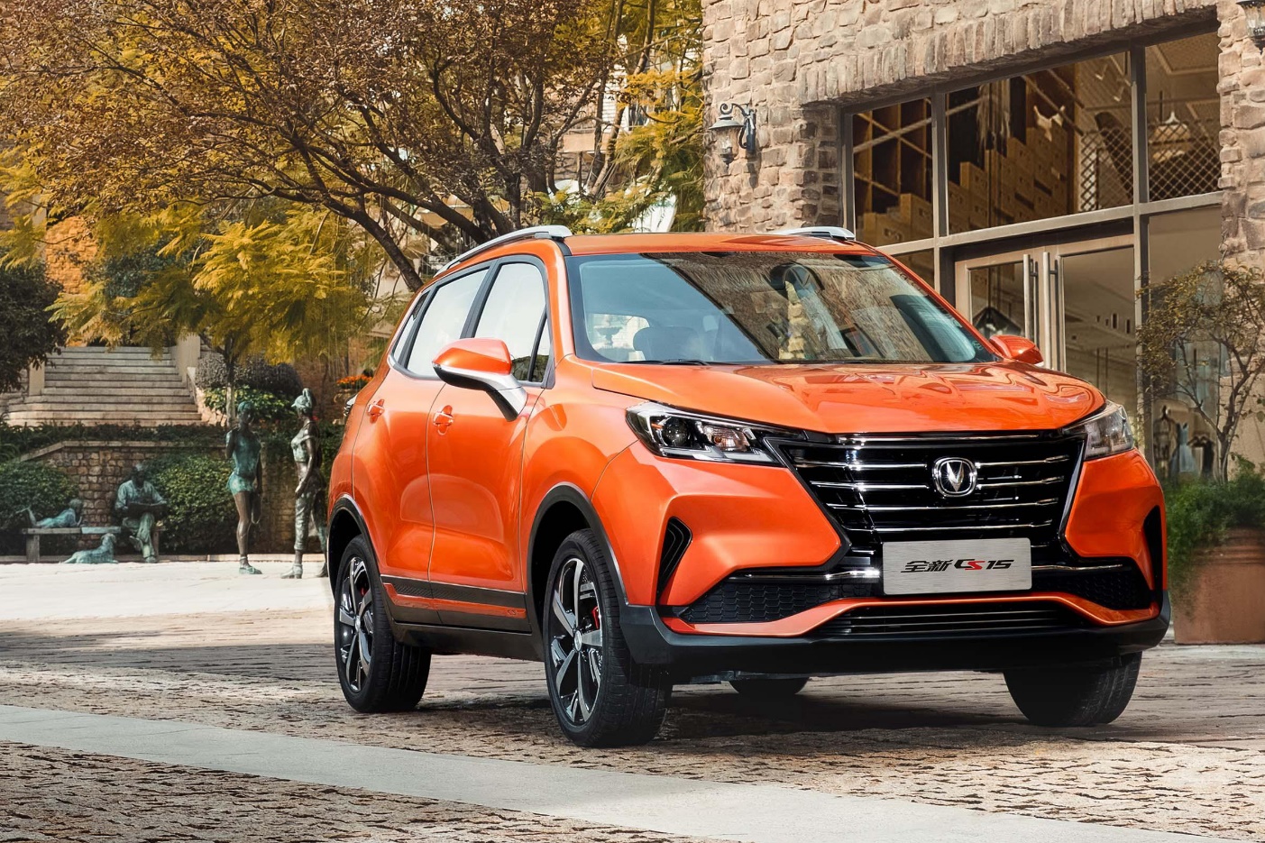 新款长安cs15什么价位,售6.19万元起长安全新cs15上市