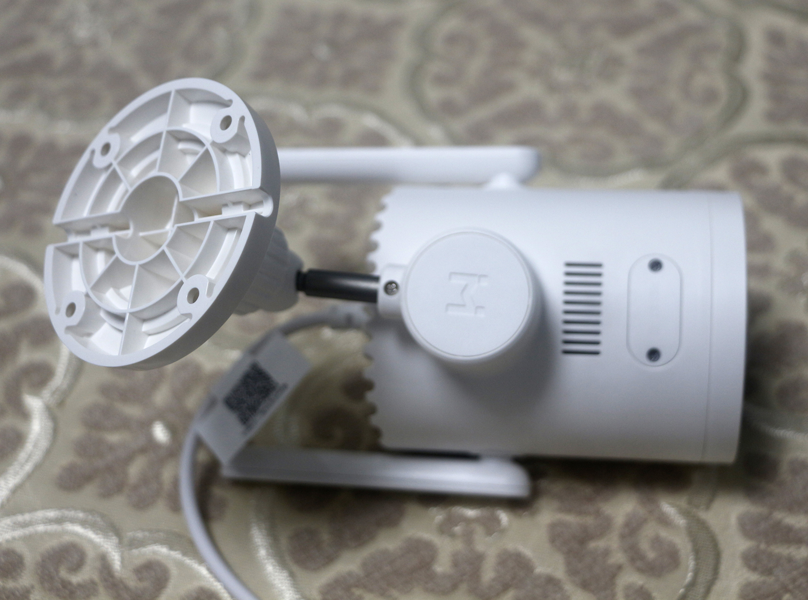 小白户外摄像机云台版n4怎么拆,小米小白智能户外云台摄像机n4