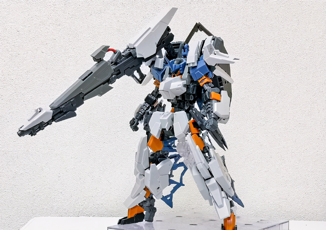 娜德雷高达模型改装,寿屋进击的巨人拼装模型