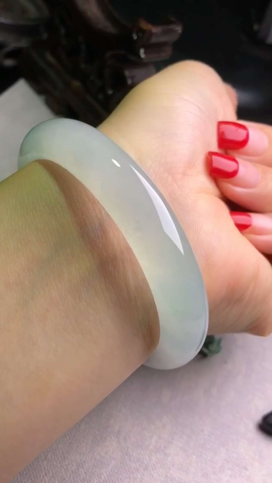 5000元糯种翡翠手镯,5000可以买到什么翡翠手镯