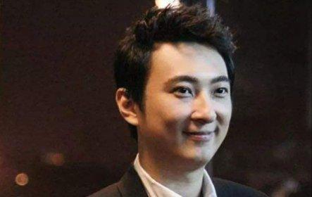 王思聪怼奶茶妹妹刘强东回复,奶茶妹妹刘强东王思聪