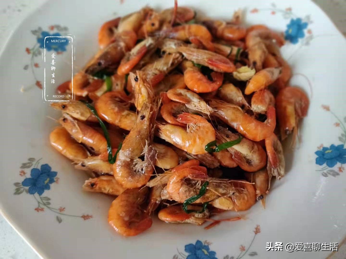 河虾和菜,河虾和它一起烧汤