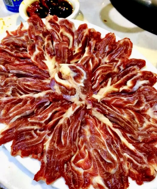 汕头牛肉火锅哪家强？新溪镇这家店带你感受最地道汕头牛肉