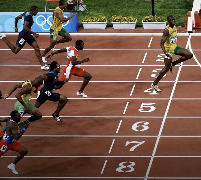 博尔特200米19.19之前纪录,wake田径超燃剪辑博尔特vs张培萌