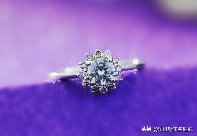 结婚戒指多少钱买最合适,一般结婚戒指大概多少钱合适