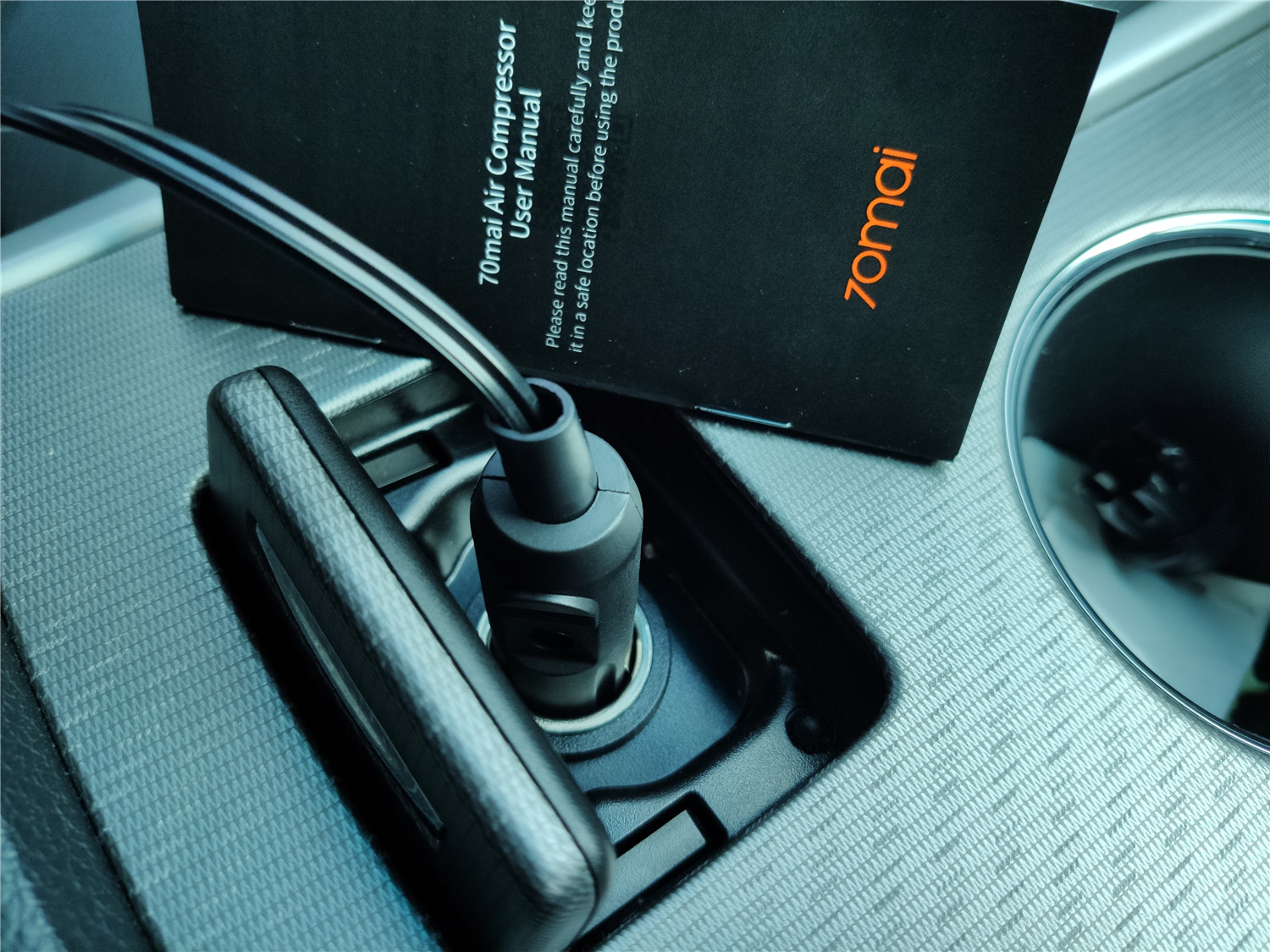 小米充气泵胎压监测器,小米70迈充气泵能测胎压吗