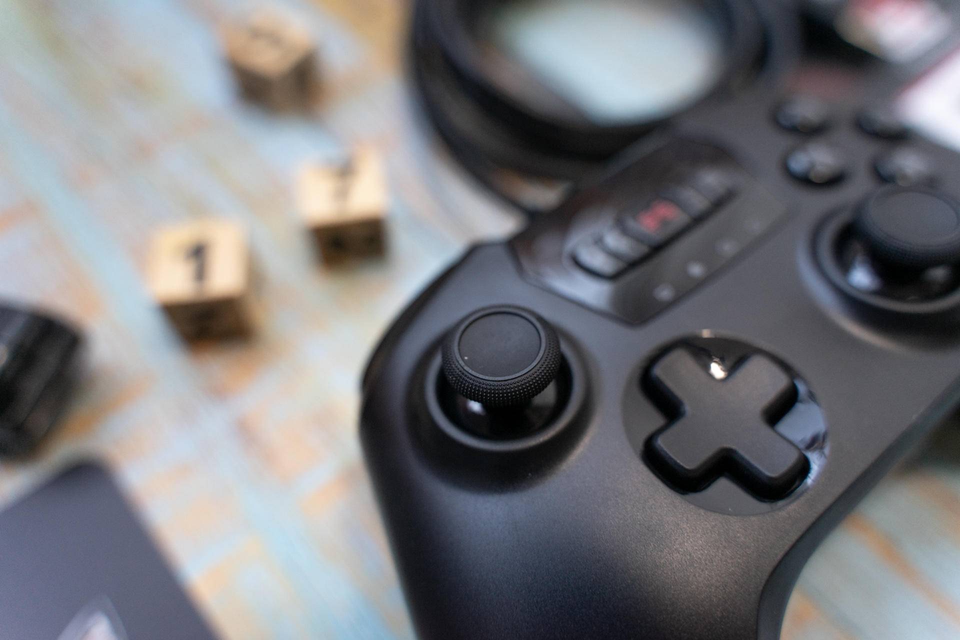 曾经因为键盘的原因放弃了模拟器，99块钱找回一把美好时光