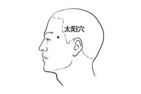 新郎亲吻新娘致死新闻,新郎亲吻新娘导致死亡